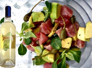 carpaccio di tonno, avocado e zucchine